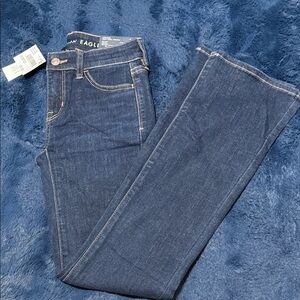 American Eagle Outfitters Women's Dark Blue Straight Leg Jeans